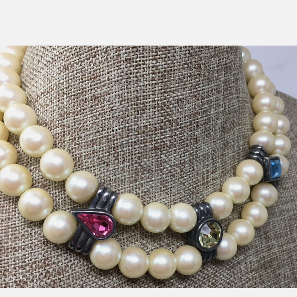 Vintage 80s Givenchy Necklace - Picture 4 of 5